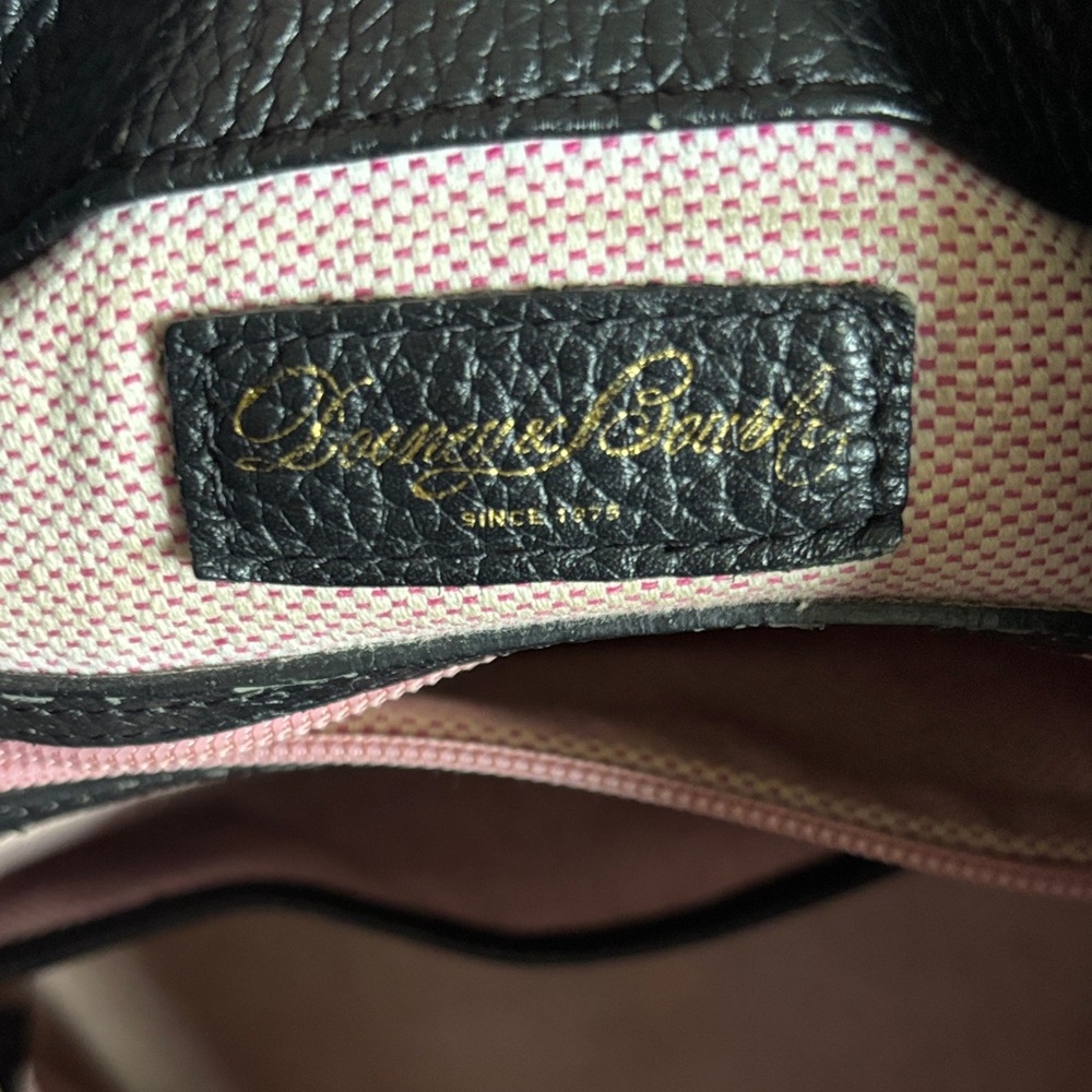Dooney & Bourke Black Logo Lock purse . - Picture 6 of 6
